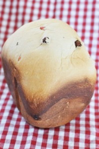 ホームベーカリーでいちご風味のミックスベリー食パン